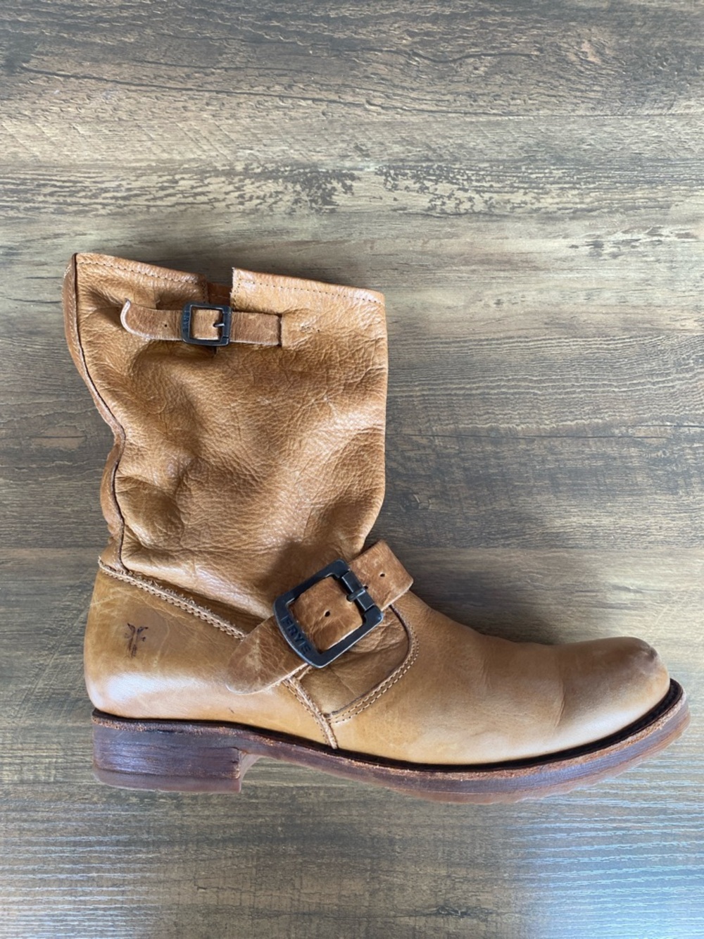 Frye Veronica Shortie Camel Ankle Boots